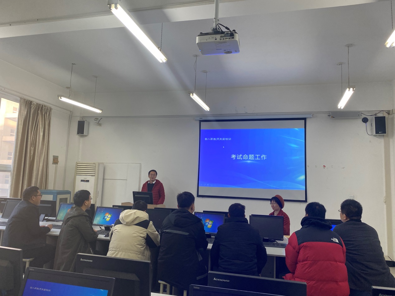 筑夢啟航，智繪未來——計算機科學與技術學院舉行新入職教師崗前技術培訓